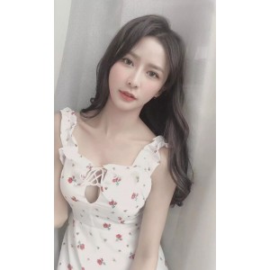 某推高颜值饱满型女主播《你李姐》私拍合集