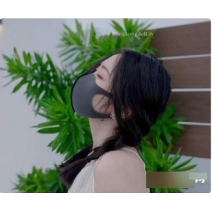 火爆美少女玩偶姐姐：香港网红HongKongDoll的海岛生活