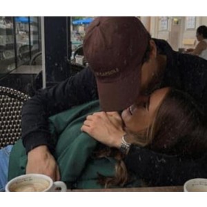 欧美情侣档有尺度合集