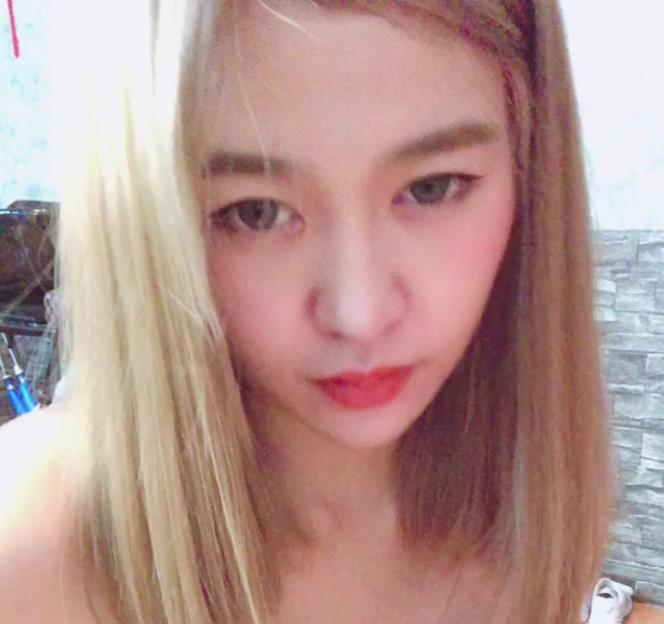 优质OnlyFans福利姬露脸合集109V8.7G，车灯魅力与身材完美结合！