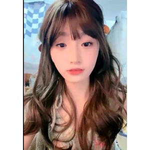 推特呜崽酱女神颜值巅峰合集4V2.2G，自娱自乐乐趣无穷