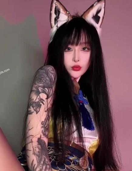 抖音颜值女神九条南无最新福利合集6V1G，自拍作品精彩纷呈！