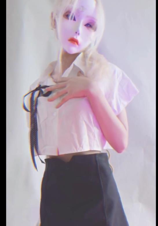 快手软甜糯米滋自娱自乐道具秀合集16V1.5G，舞蹈秀超人气作品，缺点不露脸！