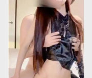 妹子合集+打粑粑+模糊画质+八月未央+18V+734M+车灯小巧，身材纤细，穿衣好看