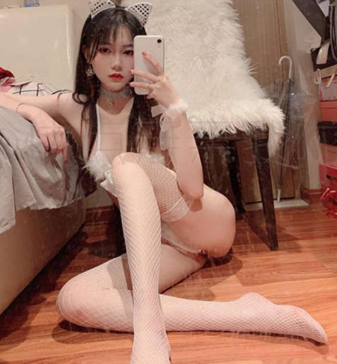 洛丽汇女神快点亲亲我最新合集1.4G，御姐妹子修长美腿