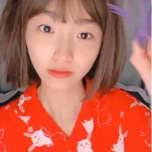 百度呜崽酱19岁学妹视频合集92部49.9G，收藏448