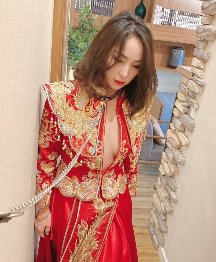 百度胖臀小狗兔兔VIP群视频合集81部4.7G，收藏有新增