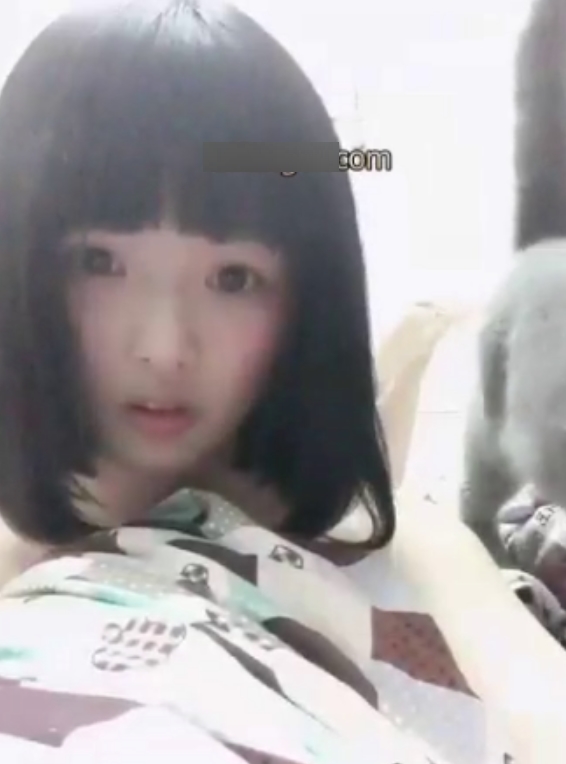 珍藏补档高倩rou tun小妹子视频合集75部458M，娃娃脸娇小放得开