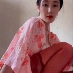 语妈妈胖臀诱惑快手5部1.10G高跟珍藏