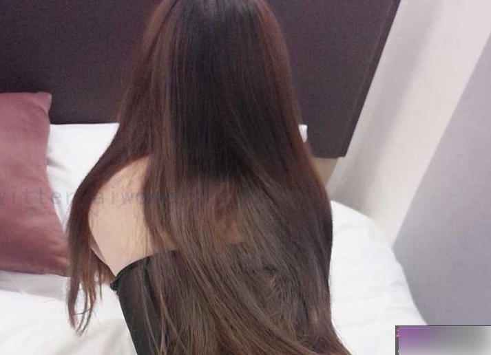 乐多社露露推特合集66部40G太会扭了