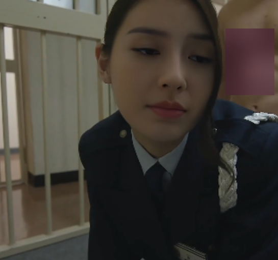 杨颖AI换脸超硬核合集无名小站0.6G女官狱中检查