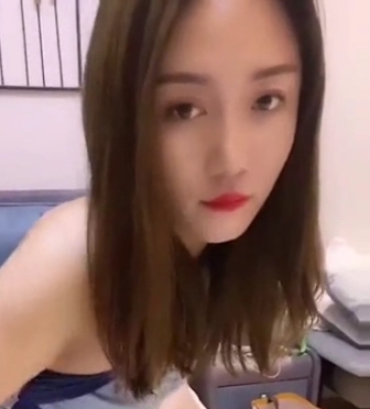 小语服装丝袜互动视频1部315M极致视觉