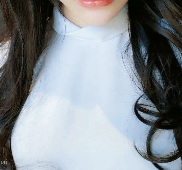 娜美网吧实拍玩具门视频2部1.63G极致诱惑