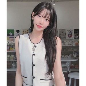 推特ki_yunjin私拍合集16部16.6G誘惑慢慢