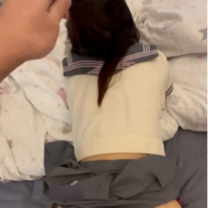 元歌恋爱日记某房合集50部41.1G超火辣