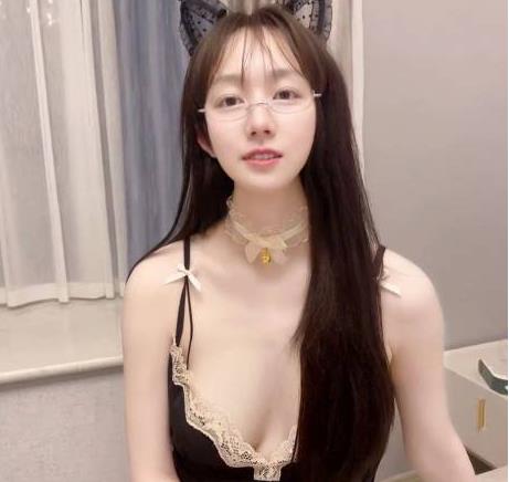 小坦克抖音热舞21部600M优质珍藏