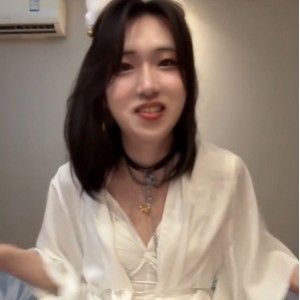 推特邢曦月TS福利80部16.5G劲爆