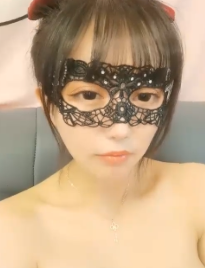 小奶猫私拍视频1V684m混血粉嫩