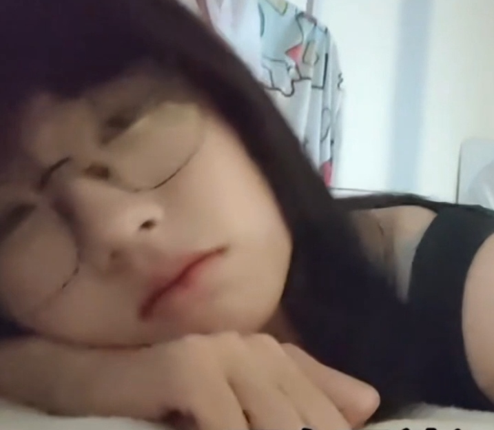 叶冉伪娘情人节特辑1V589M网友福利