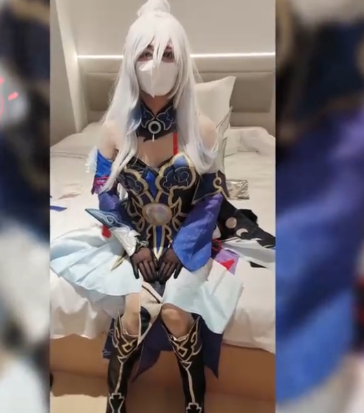 水银灯1V搬运624MB伪娘TS镜流cos太对味