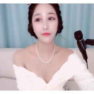 5.23GmeowCB站私房内容7部超水灵